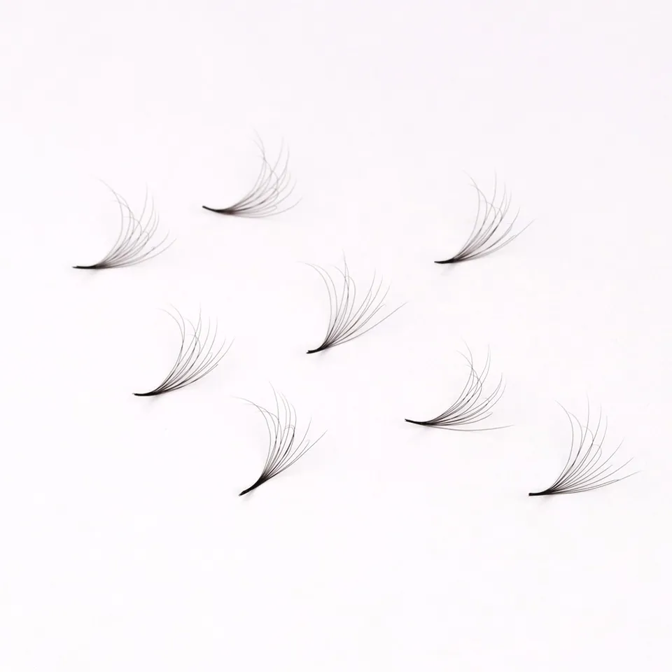 وصلات رموش بمراوح مسبقة الصنع  - مراجعة Eyelash Extension Mega Volume وسعره